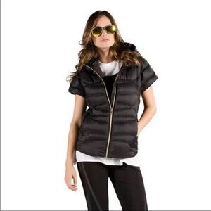 Orobos Neo Down Vest Stowable Hood Women’s Size Large Black Puffer Vest